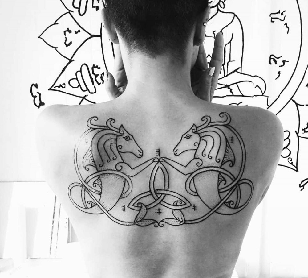 Tatouage Viking Handpoke