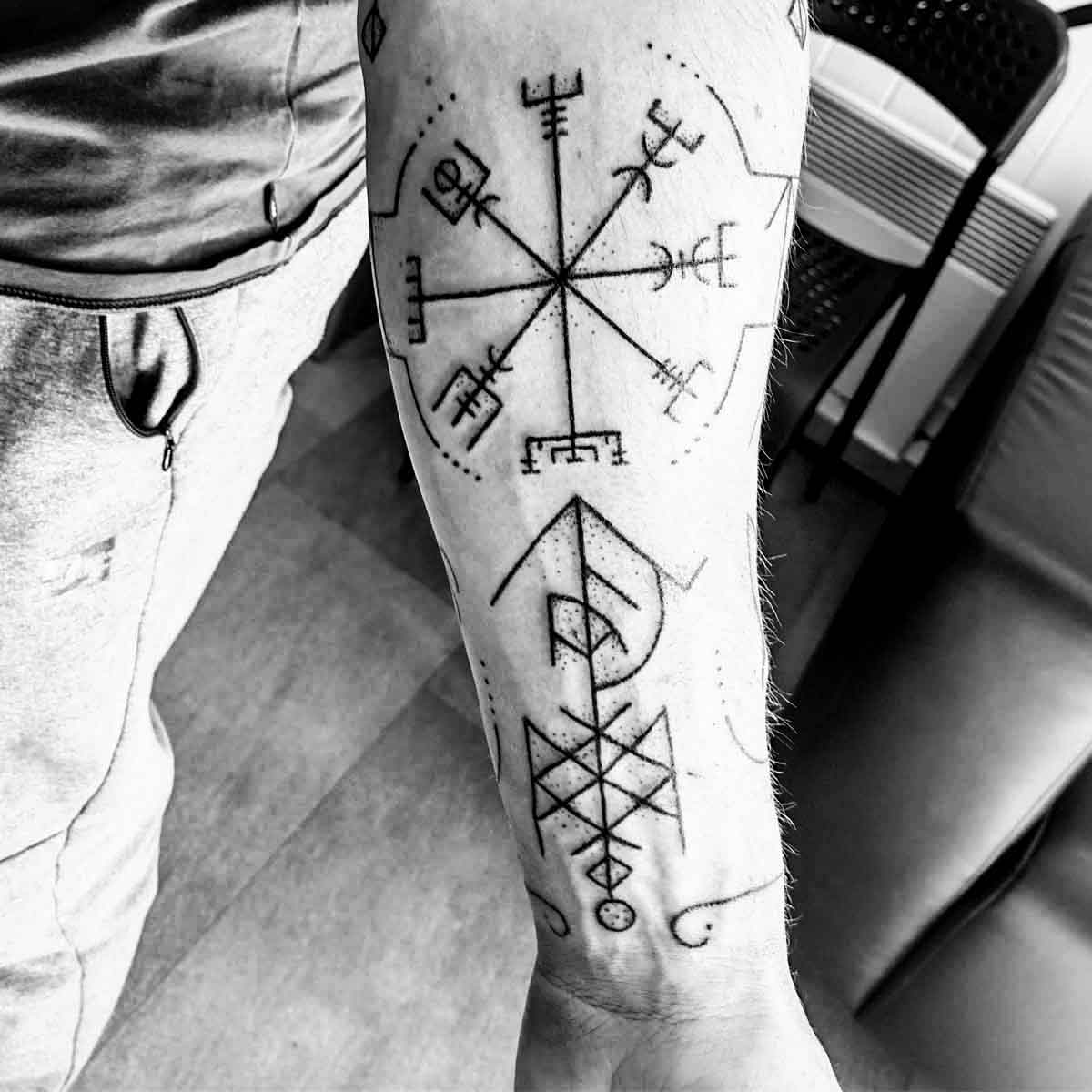Sitemapcdatahttpwen2windecoocomvalkyrie Tatouage Nordique