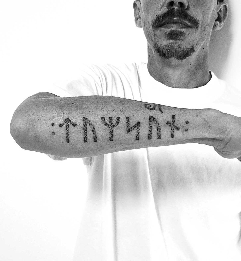 Tatouage Runes Nordic Nick